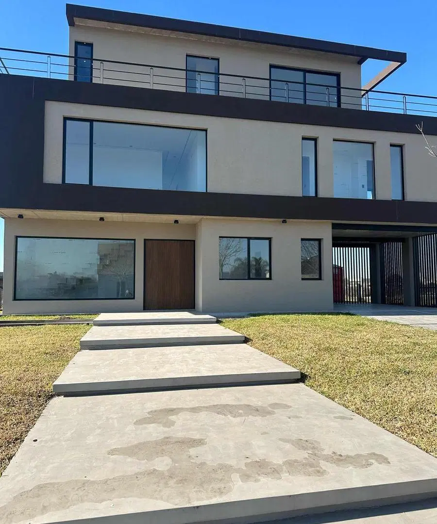 Casa en venta - 5 Dormitorios 4 Baños - 805Mts2 - Escobar 5