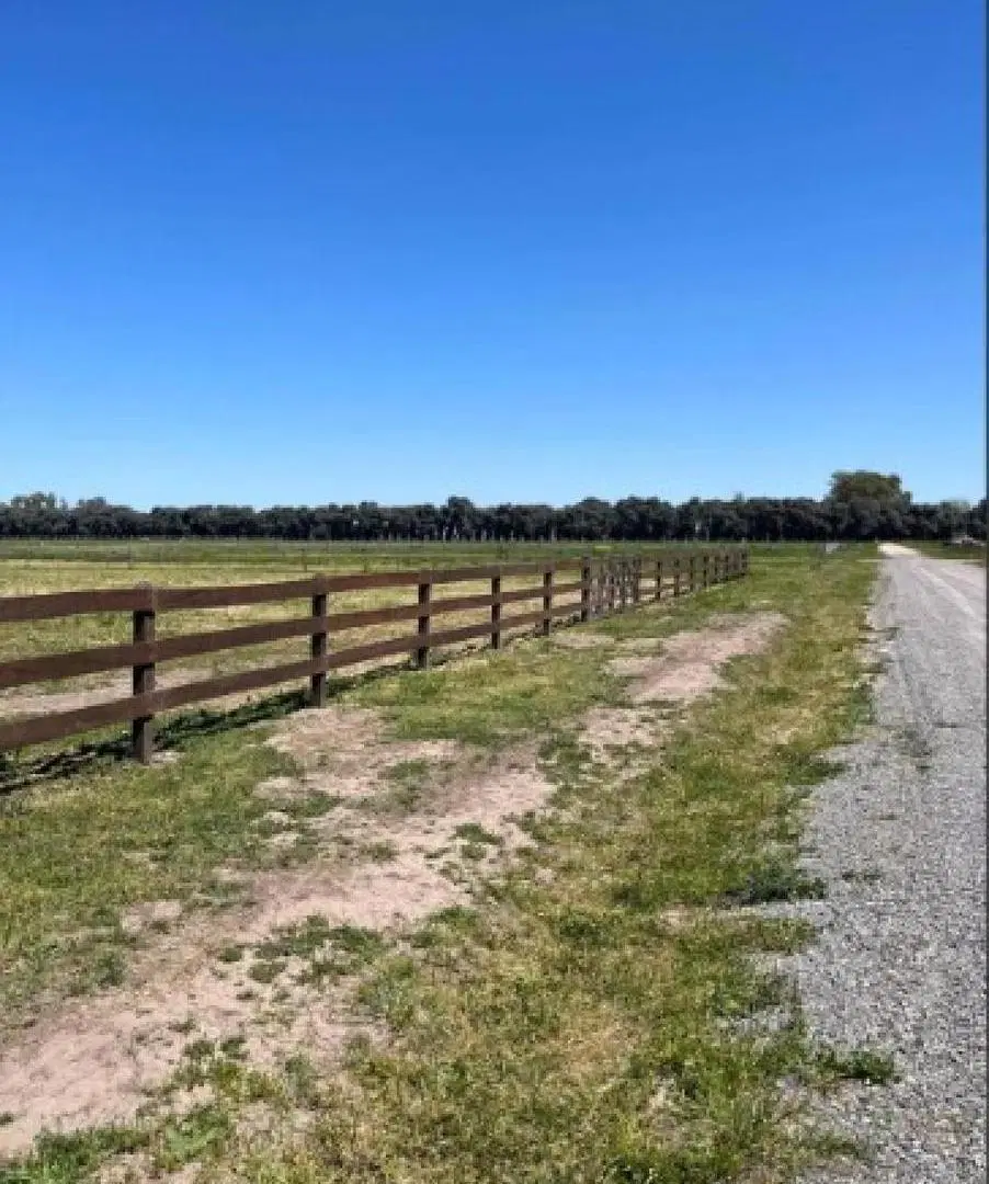 Terreno en venta - 2794mts2 - Carlos Keen 5