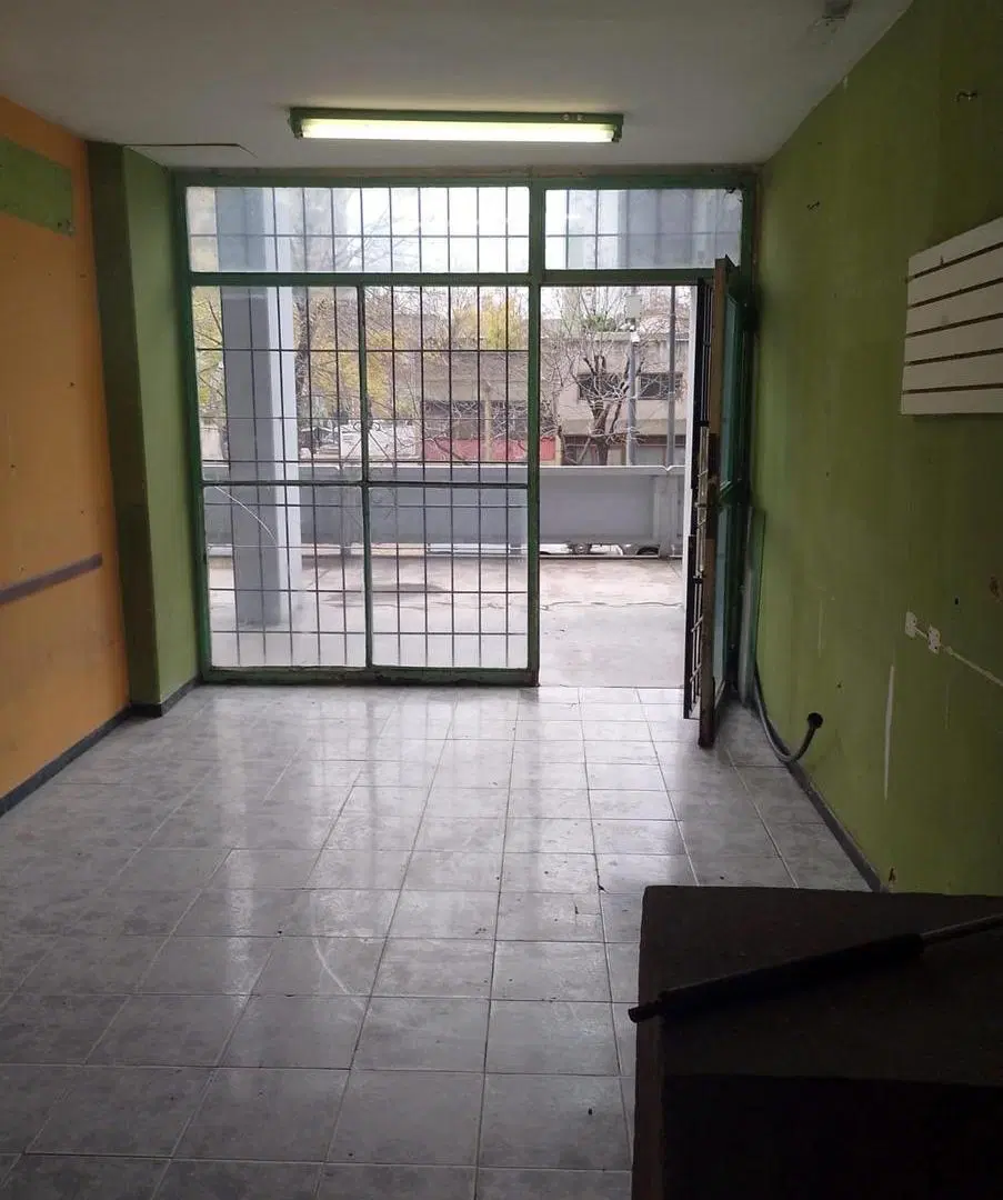 Local comercial en venta - 1 Baño - Villa Lugano 5