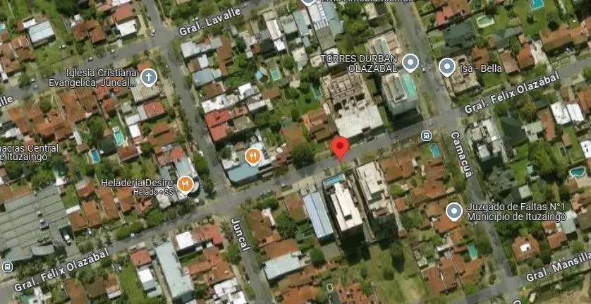 Cochera en venta - 14Mts2 - Ituzaingó Centro 5