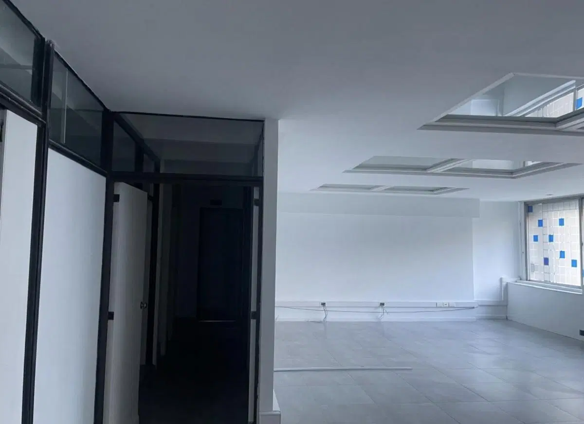 Oficina en venta - 5 Ambientes 3 Baños - 176Mts2 - San Nicolás 5