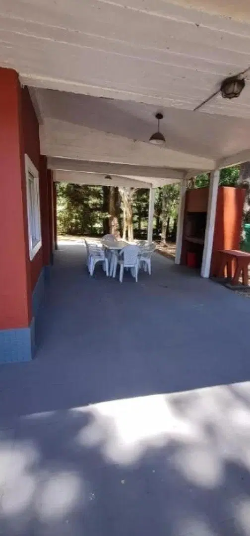 Casa en venta - 3 Dormitorios 2 Baños - Costa del Este 5