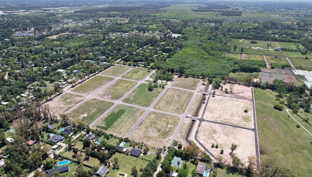 Terreno en venta - 324mts2 - El Pato, Berazategui 4