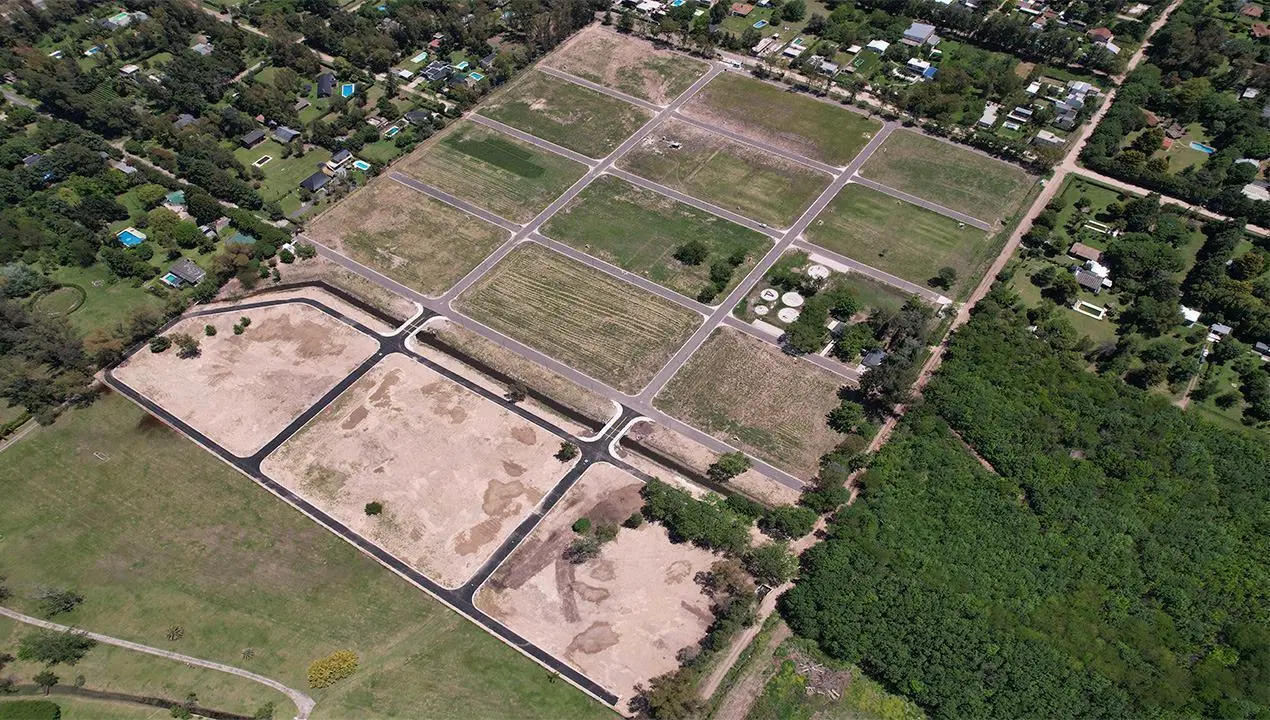 Terreno en venta - 324mts2 - El Pato, Berazategui 3