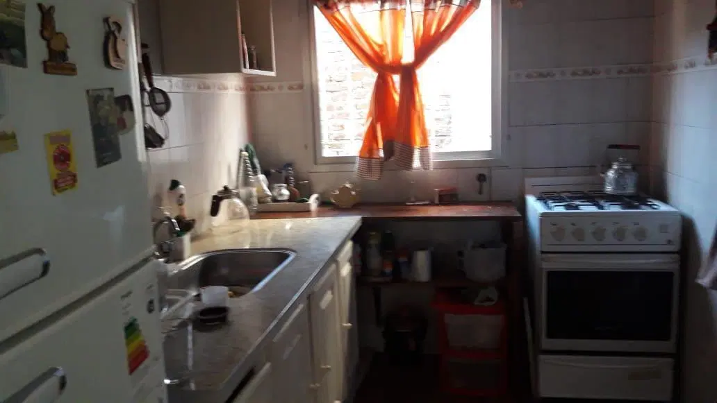 Casa en venta - 3 dormitorios 2 baños - Cochera - 300mts2 - Ensenada 3