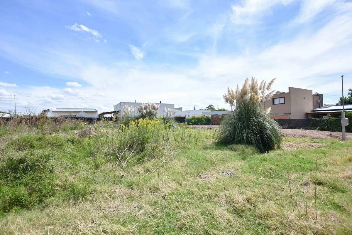 Terreno en venta - 207 mts2 - Manuel B Gonnet 5