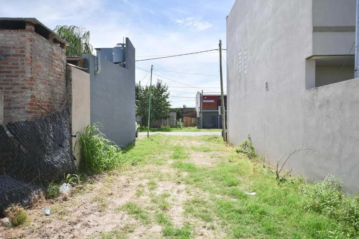 Terreno en venta - 207 mts2 - Manuel B Gonnet 4