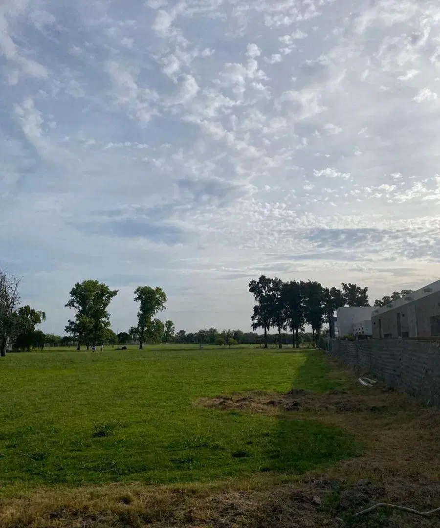 Lote en Venta - 1348 mts2 - La Plata 3