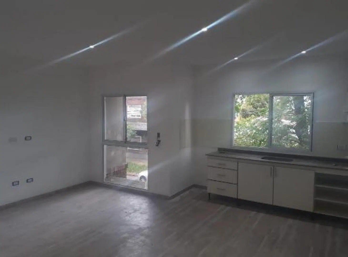 PH en venta - 2 Dormitorios 1 Baño - 80Mts2 - Morón 2