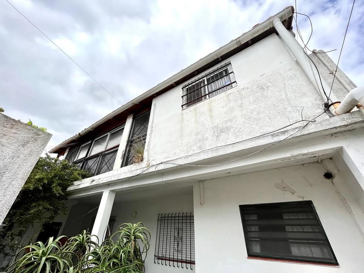 PH en venta - 2 dormitorios 1 baño - Santa Teresita