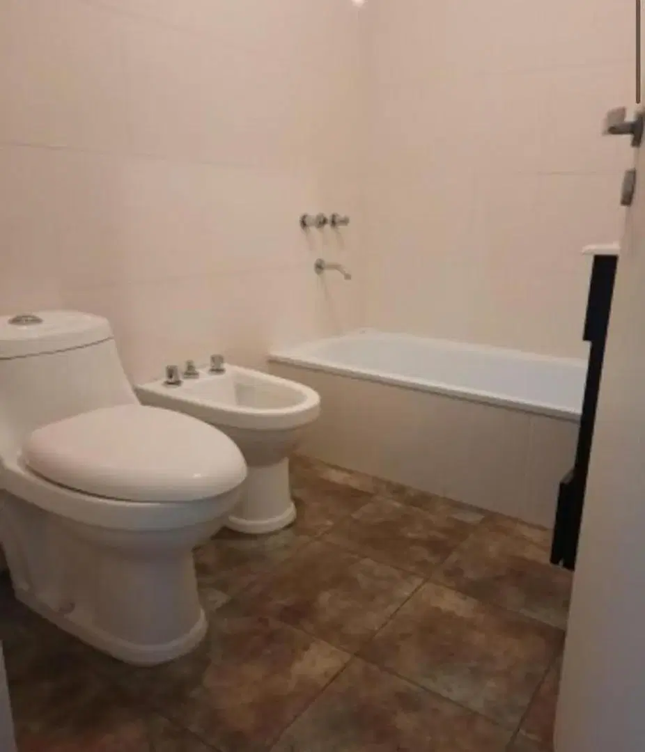 PH en venta - 1 Dormitorio 1 Baño - Castelar 2