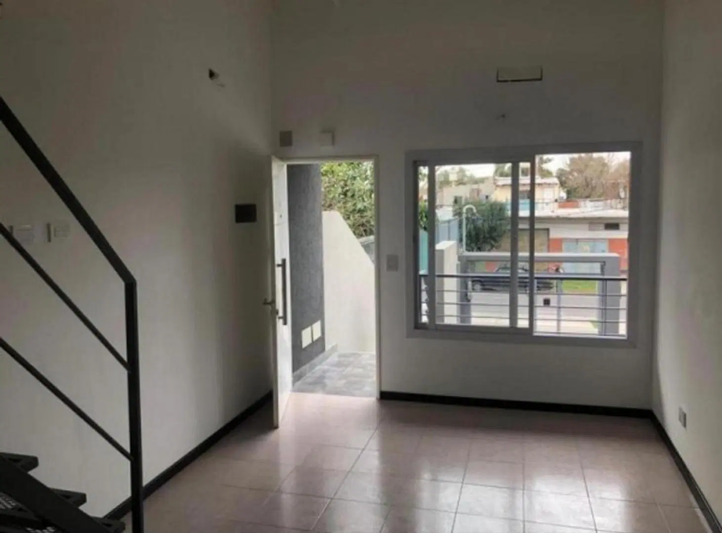 PH en venta - 1 Dormitorio 1 Baño - Castelar 4