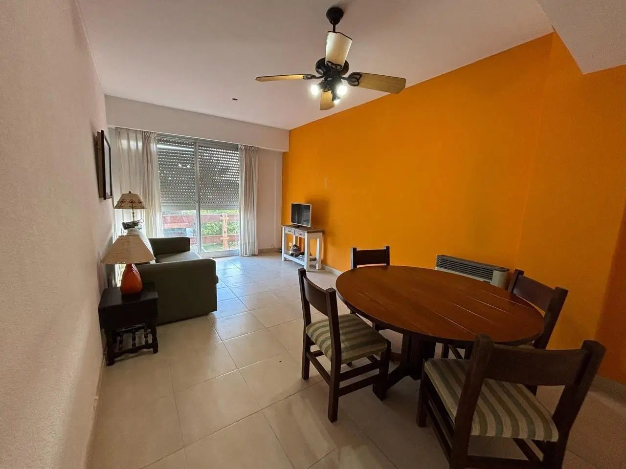 Departamento en venta - 2 Dormitorios 2 Baños - Pinamar 1