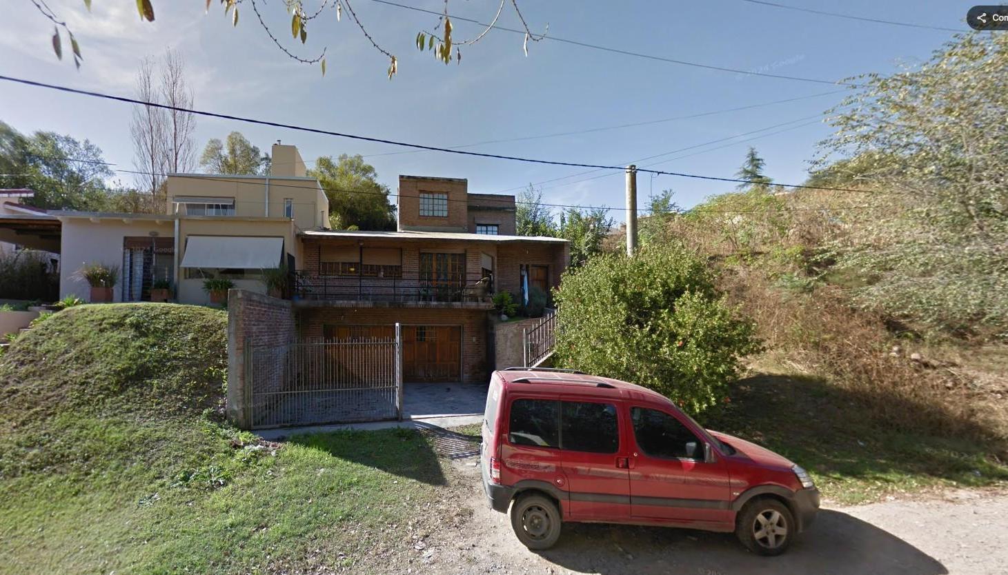 Foto de Casa en venta - 4 Dormitorios 2 Baños - Córdoba, imagen 4