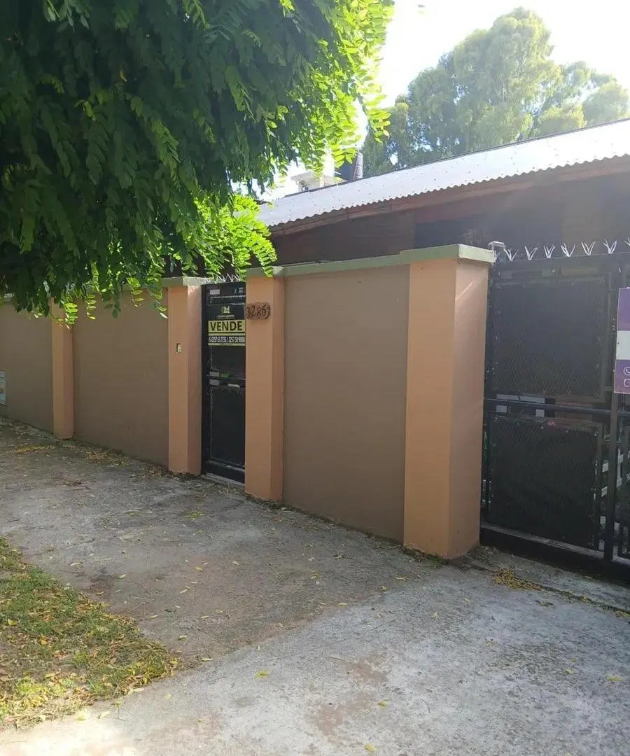 Casa en venta - 2 Dormitorios 2 Baños - San Bernardo del Tuyú 3