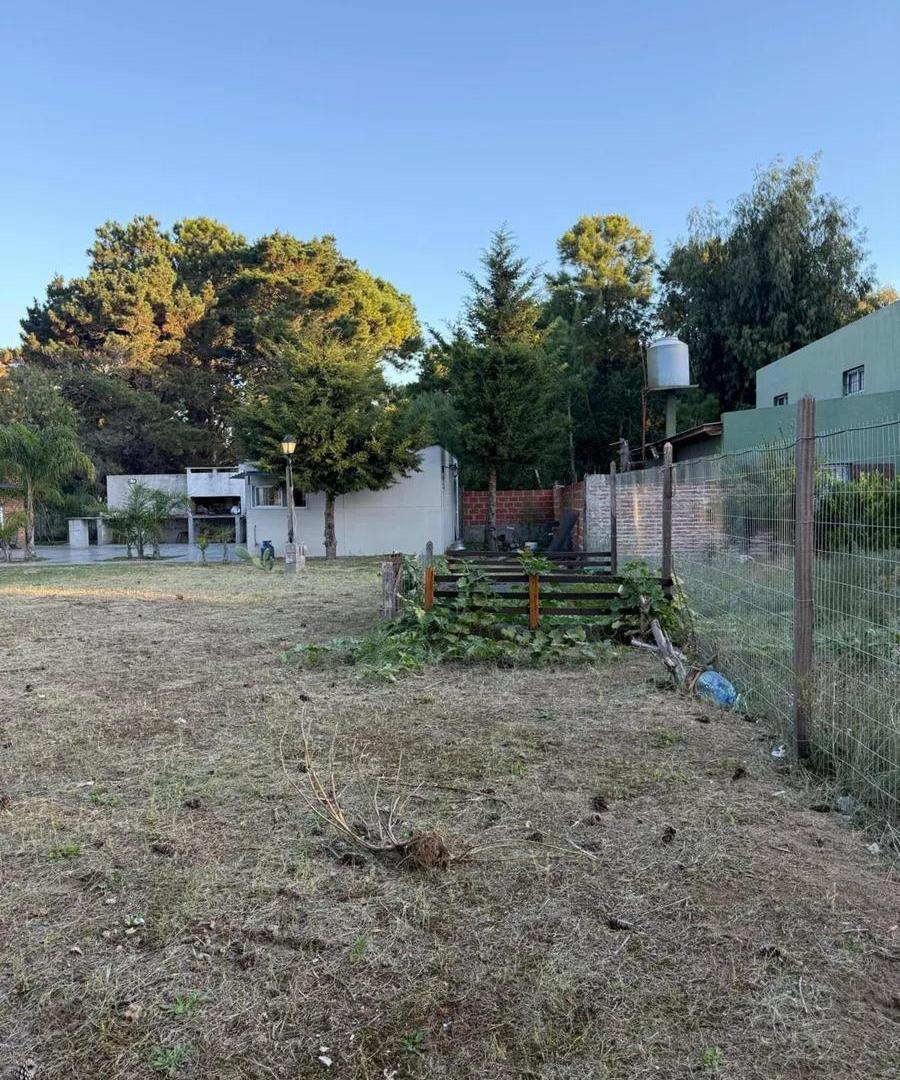 Casas en venta - 5 Dormitorios 2 Baños - 600Mts2 - Nueva Atlantis