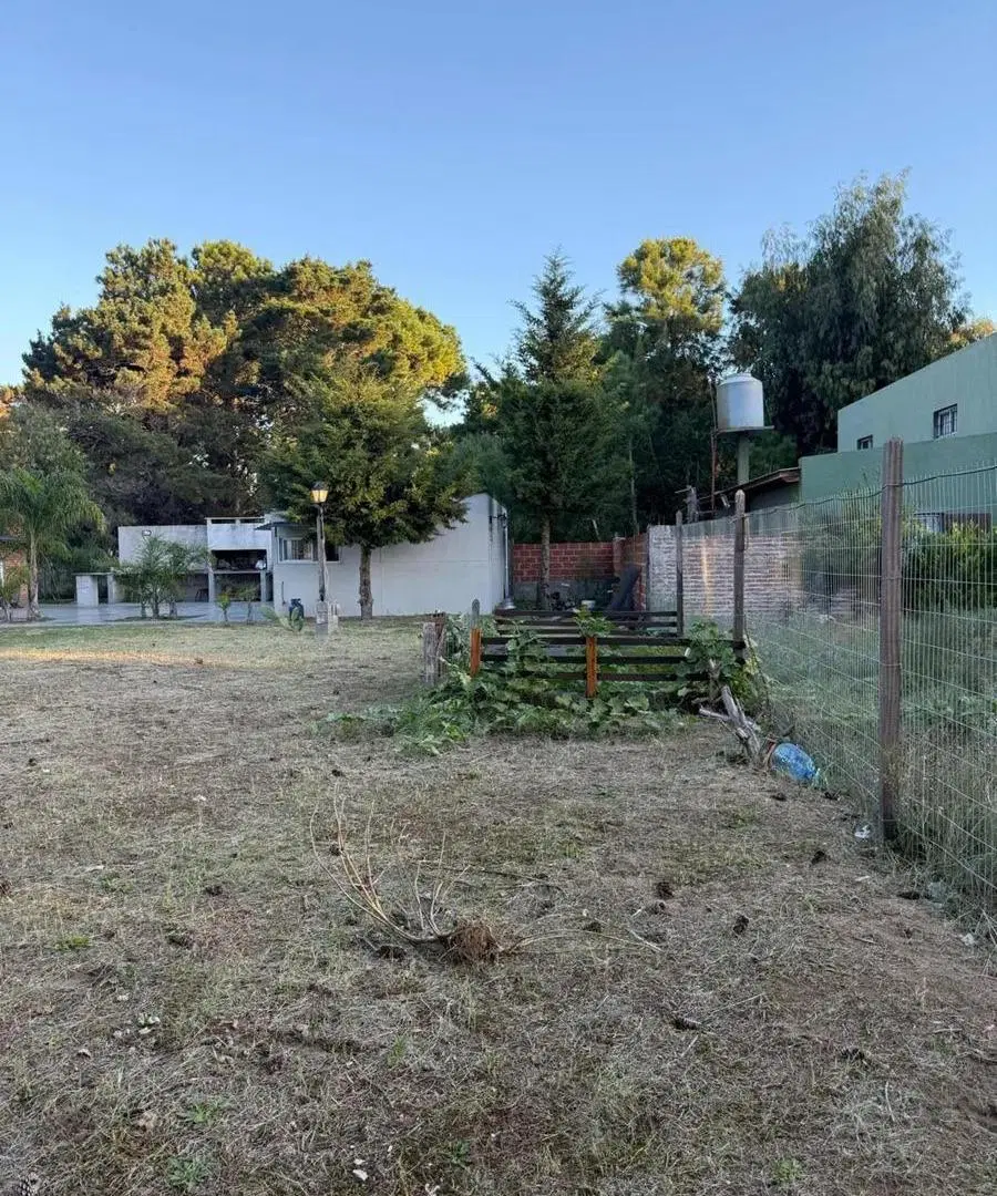 Casas en venta - 5 Dormitorios 2 Baños - 600Mts2 - Nueva Atlantis 2