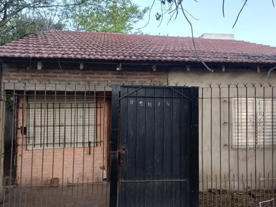 Terreno en venta - 267Mts2 - Los Hornos, La Plata 2