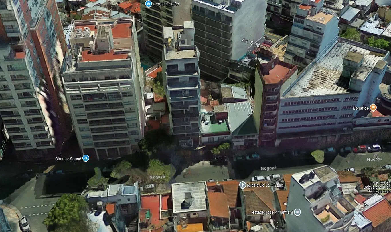 Cochera en venta - 12Mts2 - Villa del Parque 3