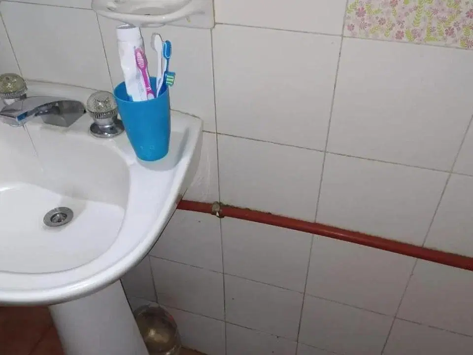 Casa en venta - 3 Dormitorios 1 Baño - 326Mts2 - Nueva Pompeya 4