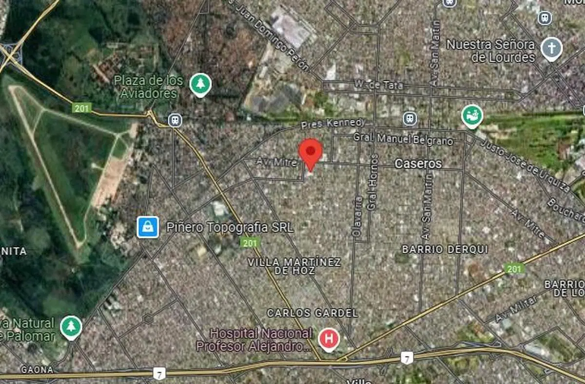 Casa en venta - 3 dormitorios 2 dormitorios - 116mts2 totales - Caseros 5