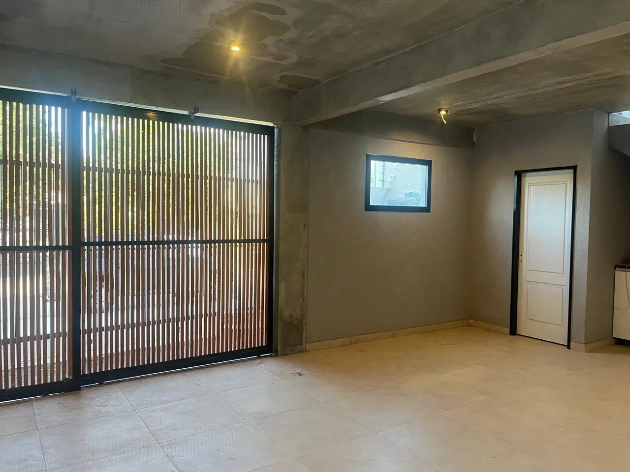 Departamento en venta - 2 Dormitorios 3 Baños - General San Martín 2