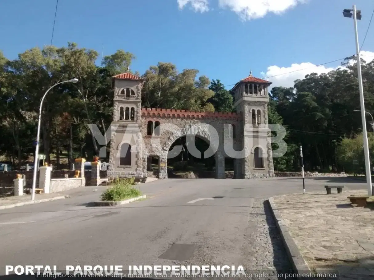 Terreno en venta - 694mts2 - Tandil 1