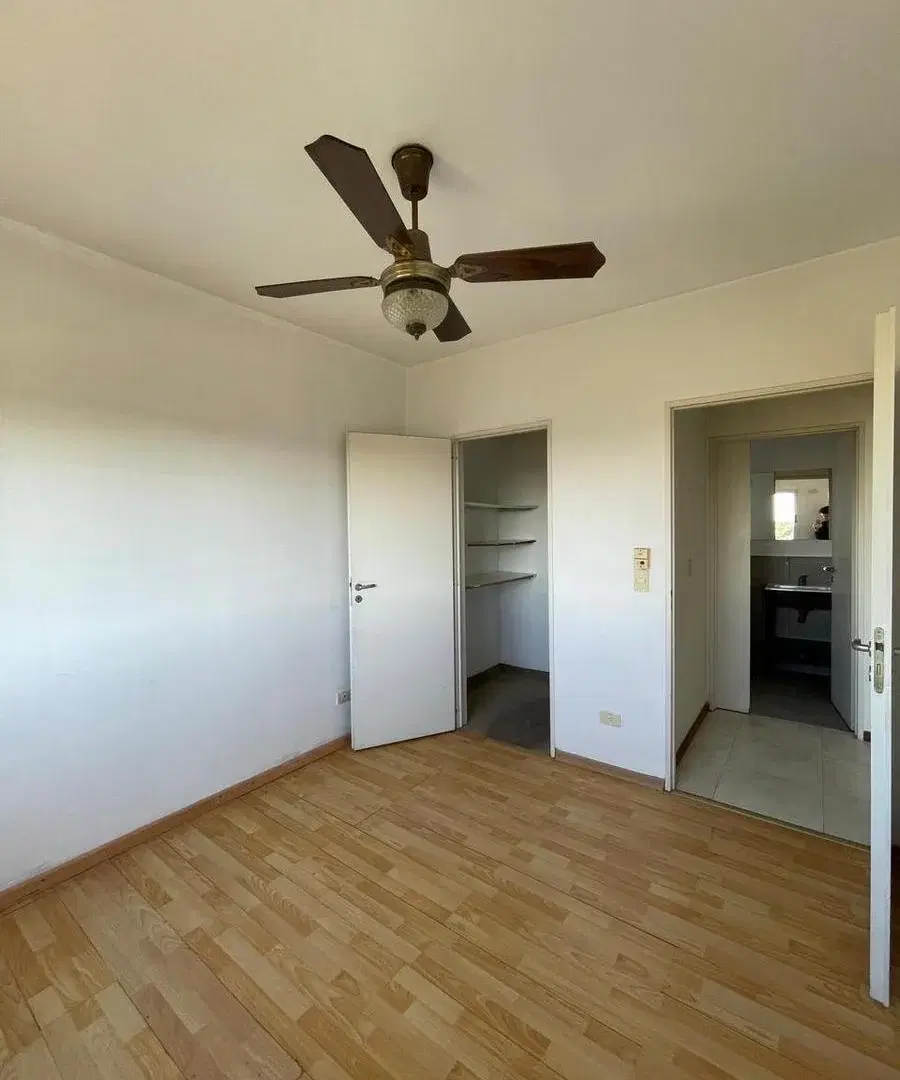 Departamento en venta - 1 Dormitorio 1 Baño - Avellaneda 8