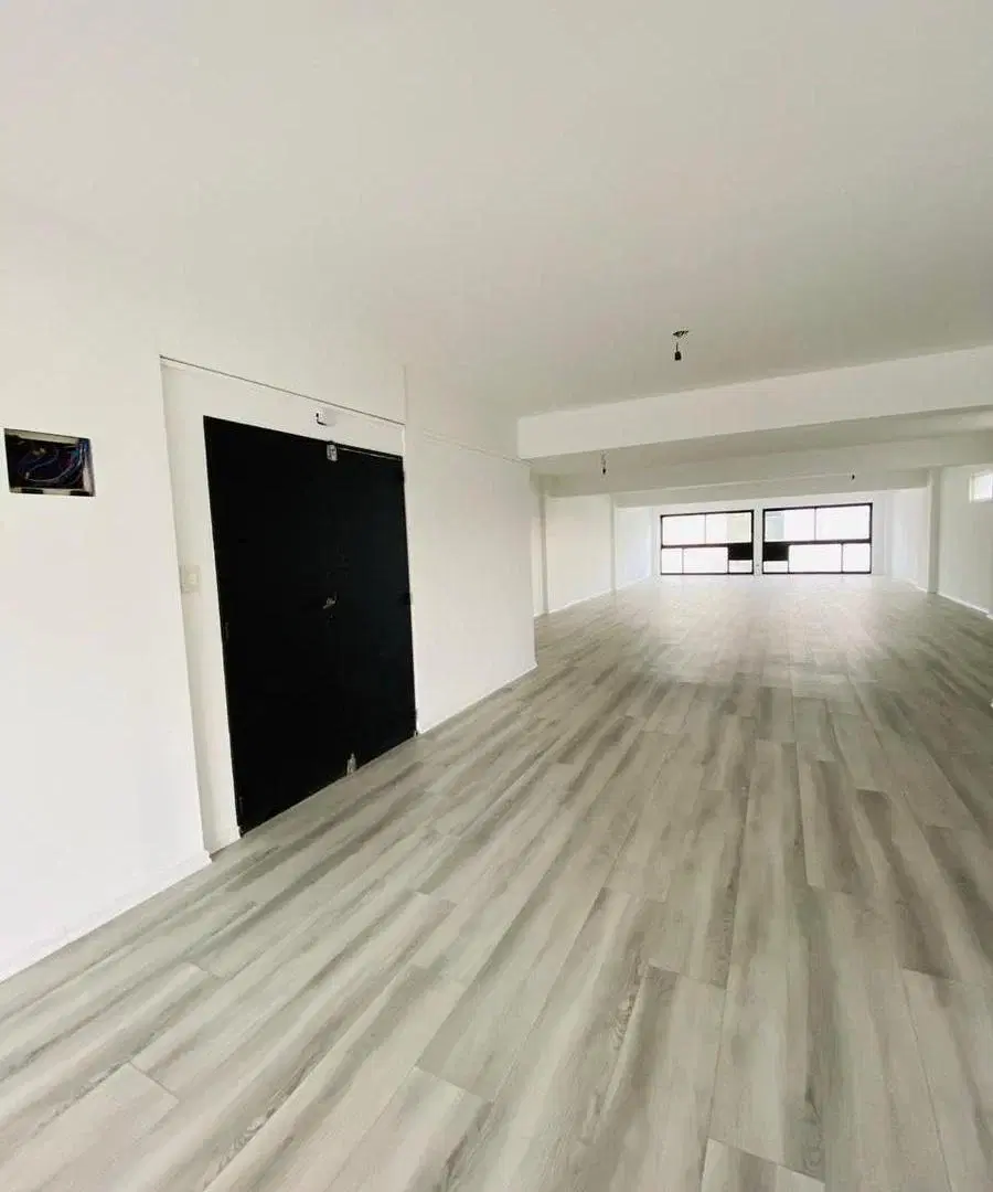 Oficina en venta - 2 Baños - Balvanera 3