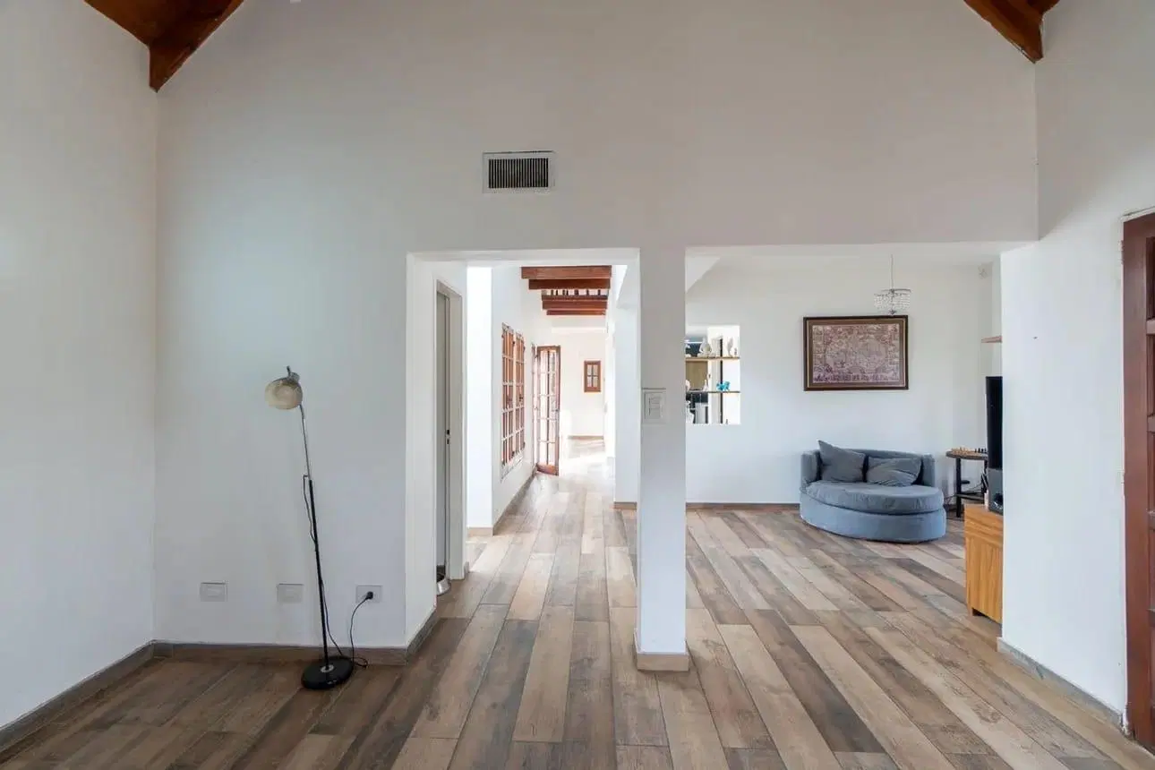 Casa en venta - 3 Dormitorios 3 Baños - Ensenada 2