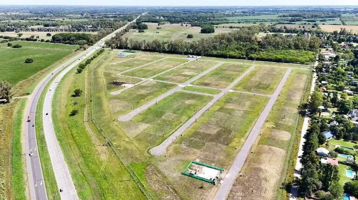 Terreno en venta - 600mts2 - Exaltación de la Cruz 3