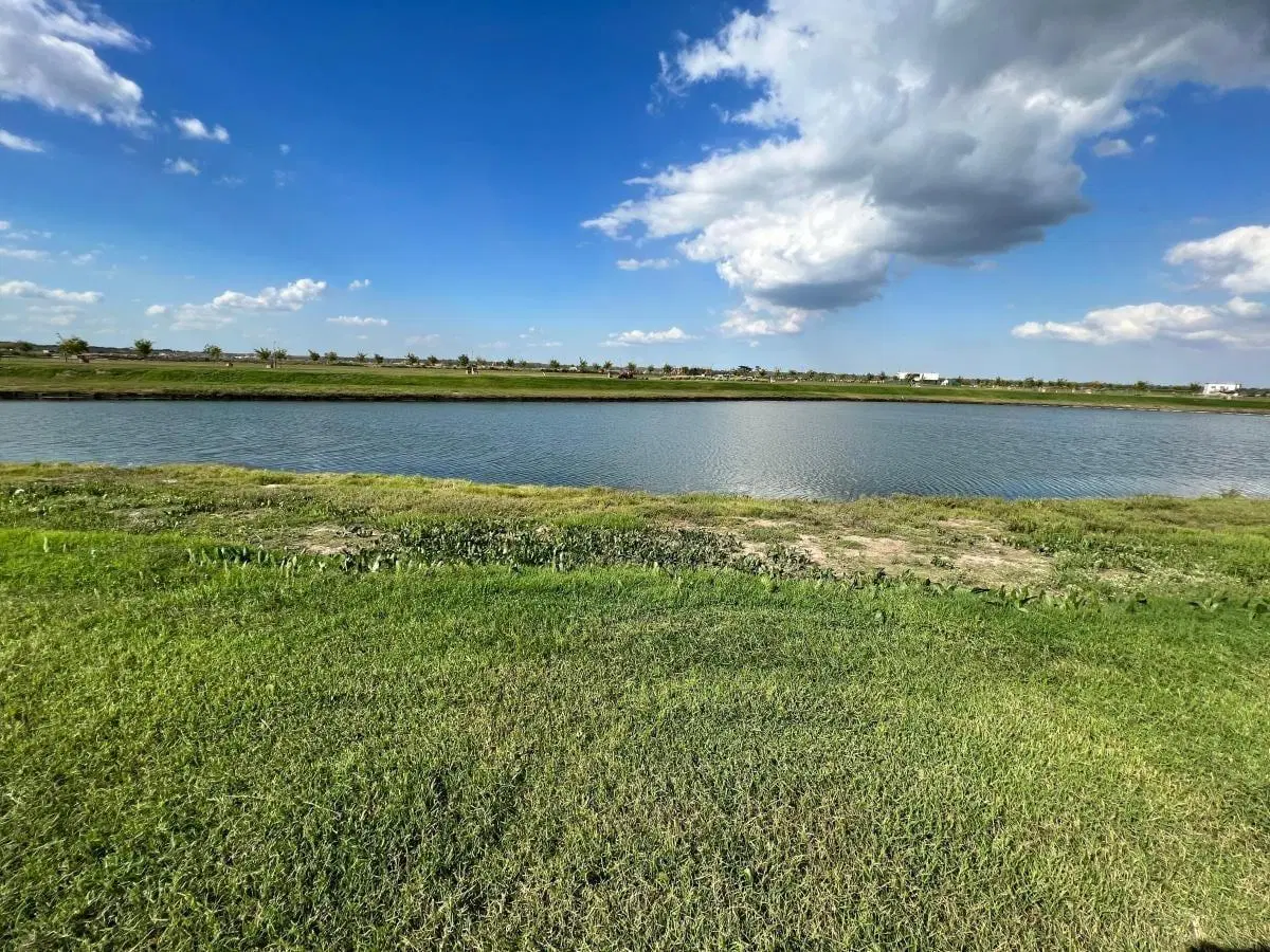 Terreno en venta - 908Mts2  - Puertos del Lago 3