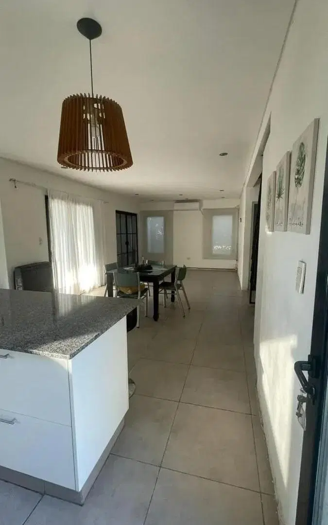 Casa en venta - 2 Dormitorios 2 Baños - La Plata 4