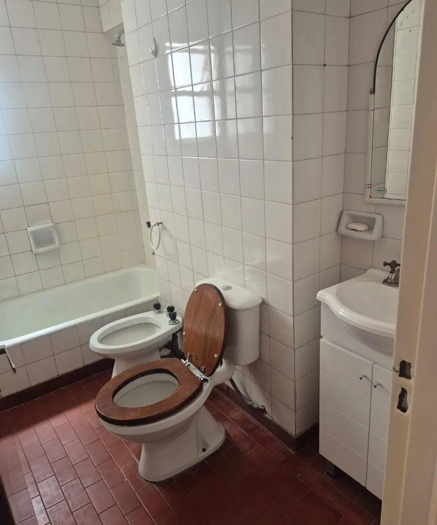 Departamento en venta - 2 Dormitorios 1 Baño - 62Mts2 - Balvanera 2