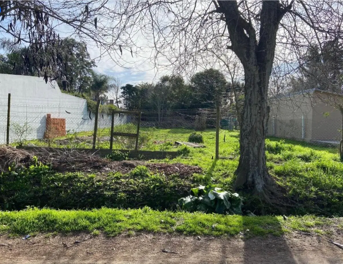 Terreno en venta - 1.071Mts2 - Aeropuerto, La Plata 2
