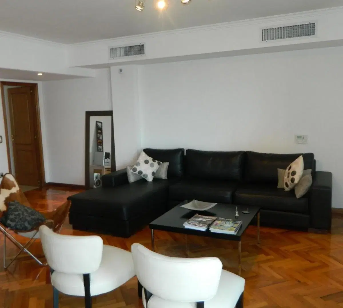 Departamento en venta - 4 Dormitorios 4 Baños - 200Mts2 - Castelar 2