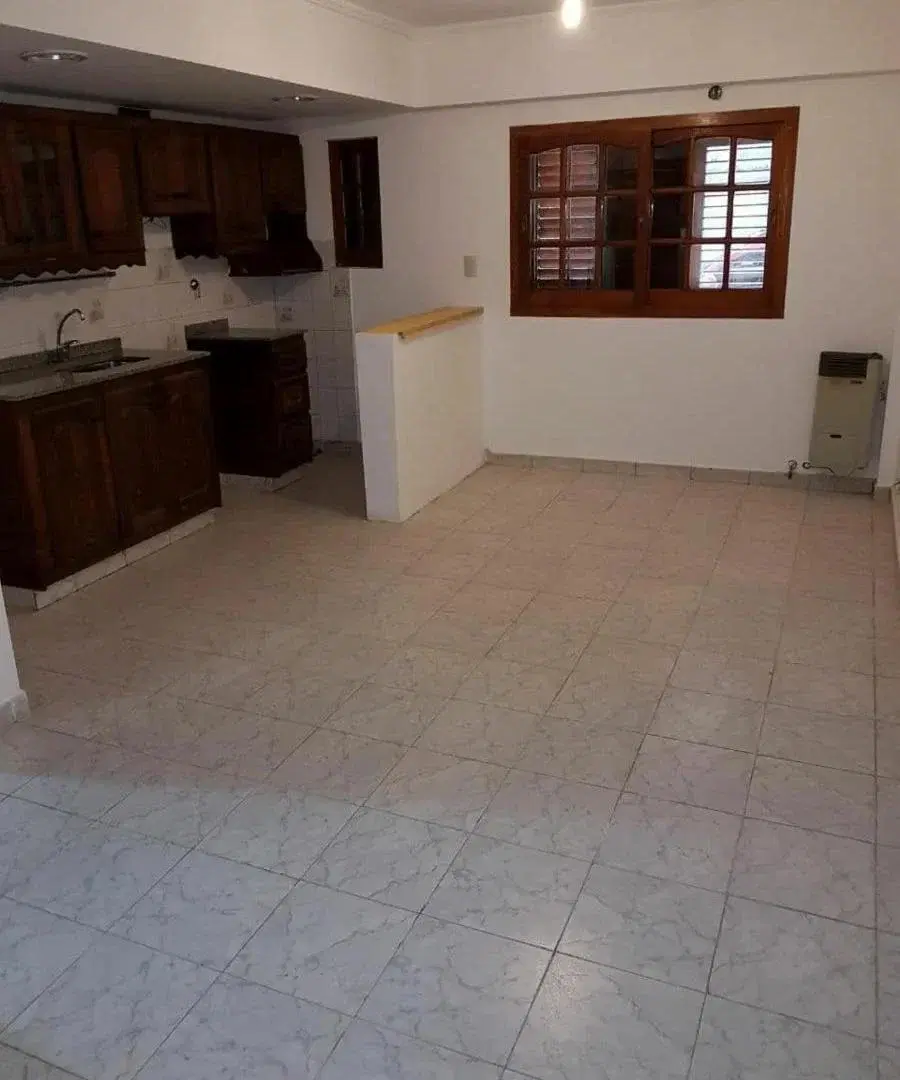 Departamento en venta - 2 Dormitorios 2 Baños - Wilde 1