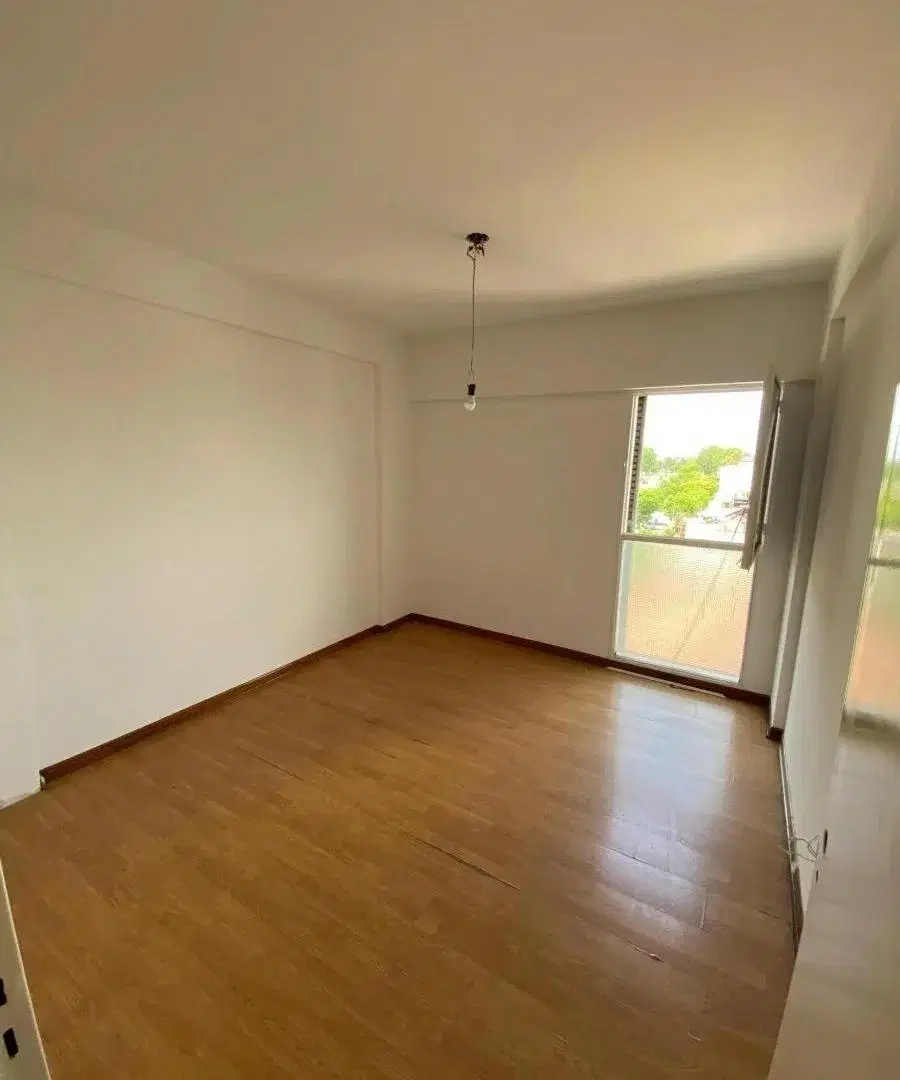 Departamento en venta - 3 Dormitorios 2 Baños -Villa Lugano 8