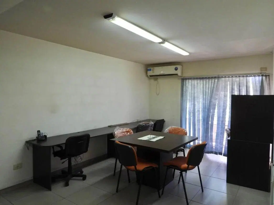 Departamento en venta - 1 Dormitorio 2 Baños - Moron 2