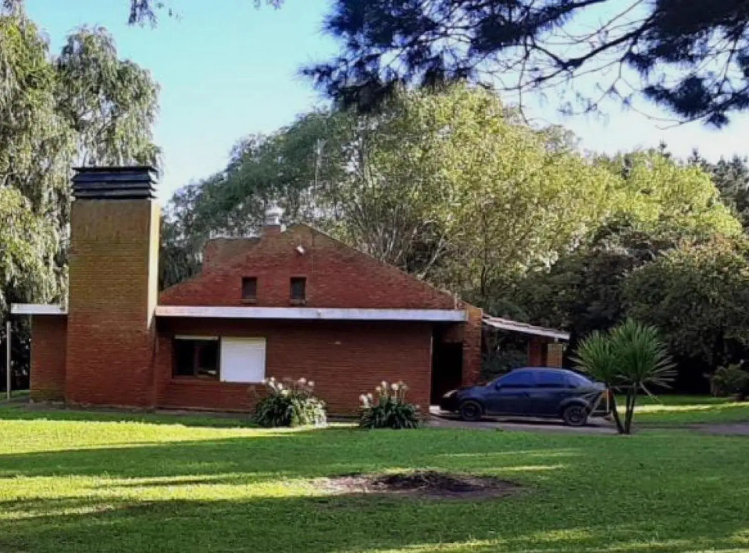 Casa en venta - 4 Dormitorios 1 Baño - Sierra de Los Padres 2