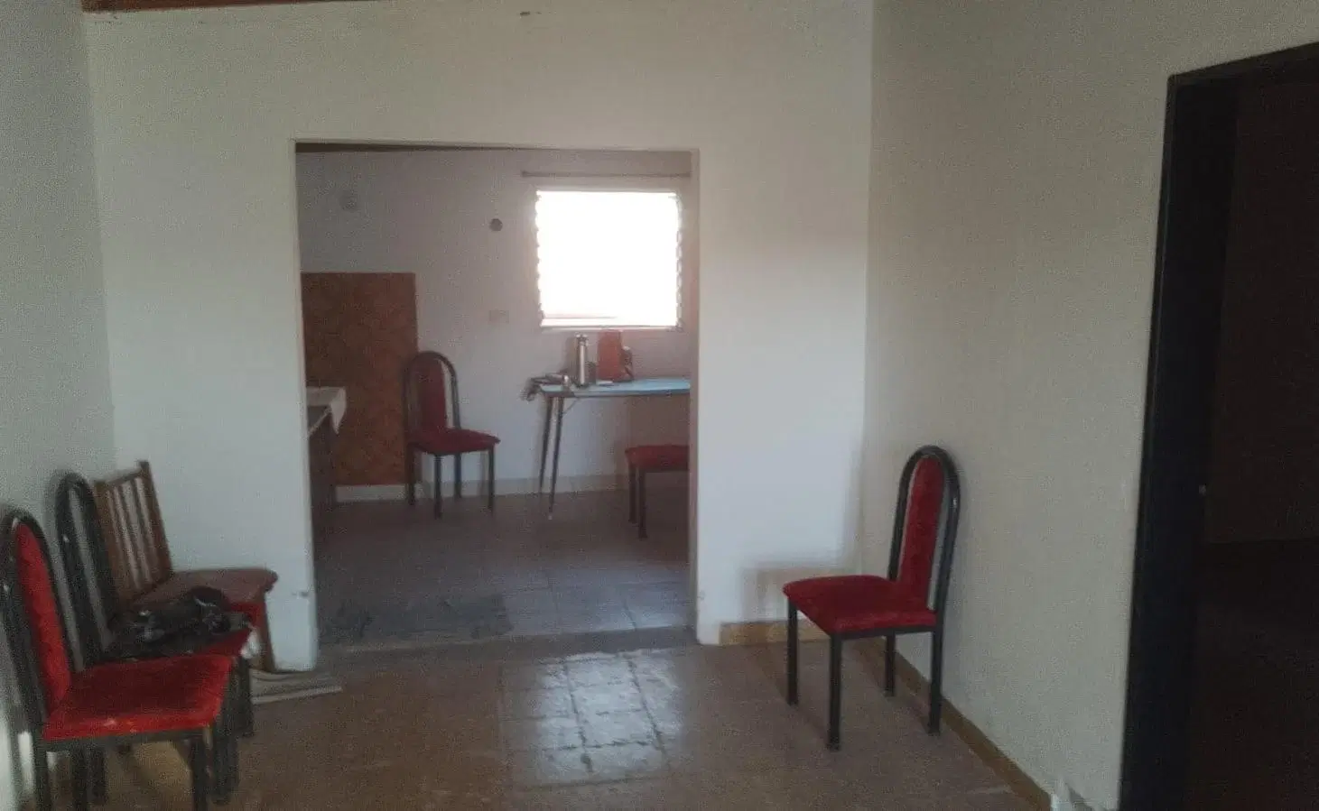 Casas en venta - 3 Dormitorios 2 Baños - 350Mts2 - San Carlos 4