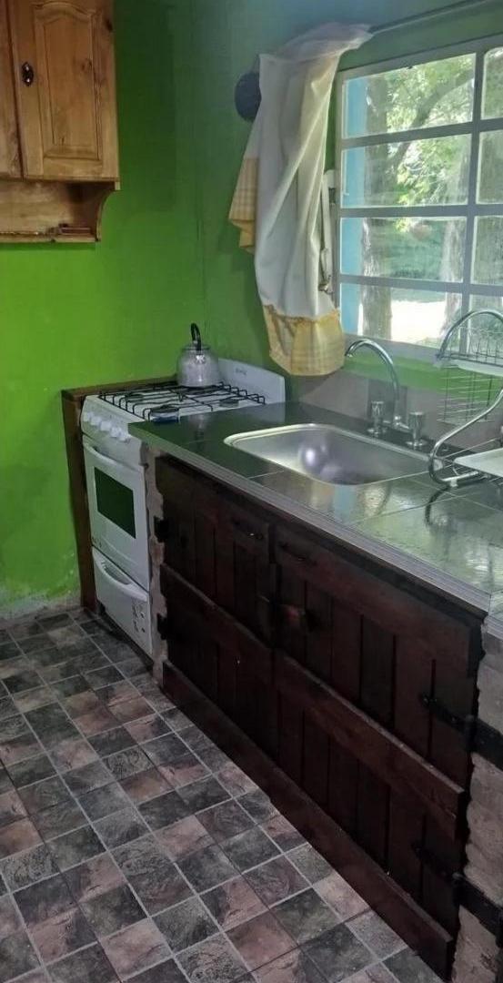 Foto de Casa en venta - 1 dormitorio 1 baño - 1.200mts2 - Coronel Brandsen, imagen 4