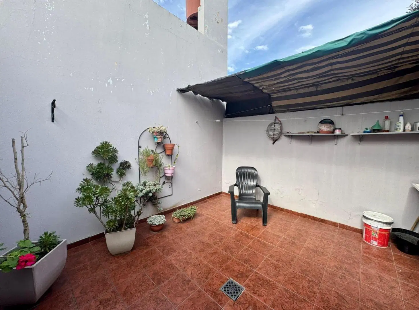 Casa en venta - 2 Dormitorios 1 Baño - Chivilcoy 4