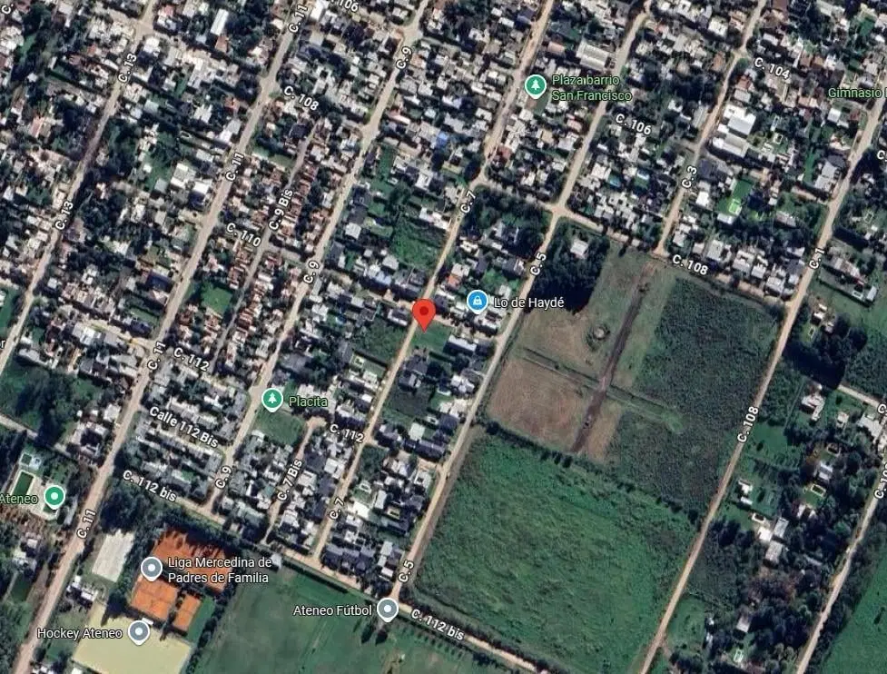 Terreno en venta - 300Mts2 - Mercedes 5