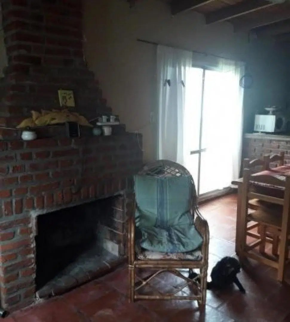 Casa en venta - 2 Dormitorios 1 Baño - Tandil 4