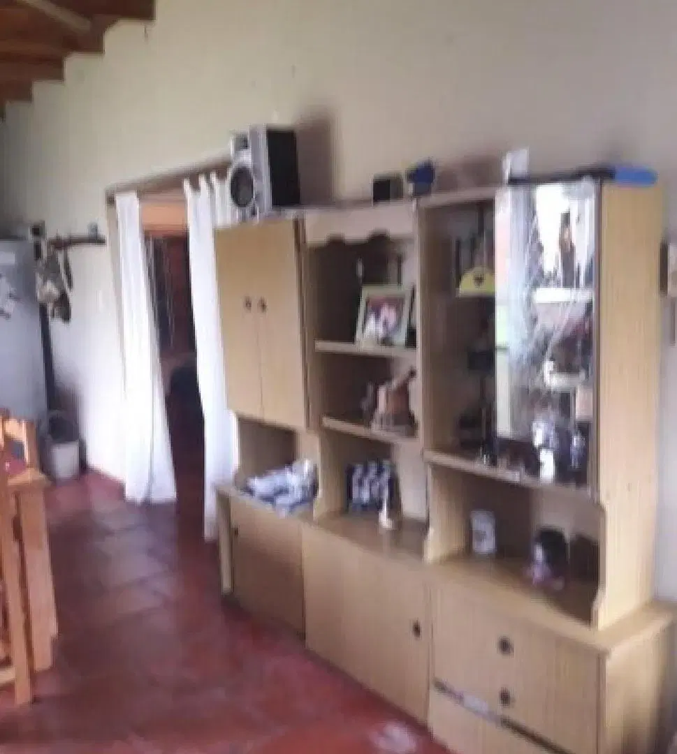 Casa en venta - 2 Dormitorios 1 Baño - Tandil 3