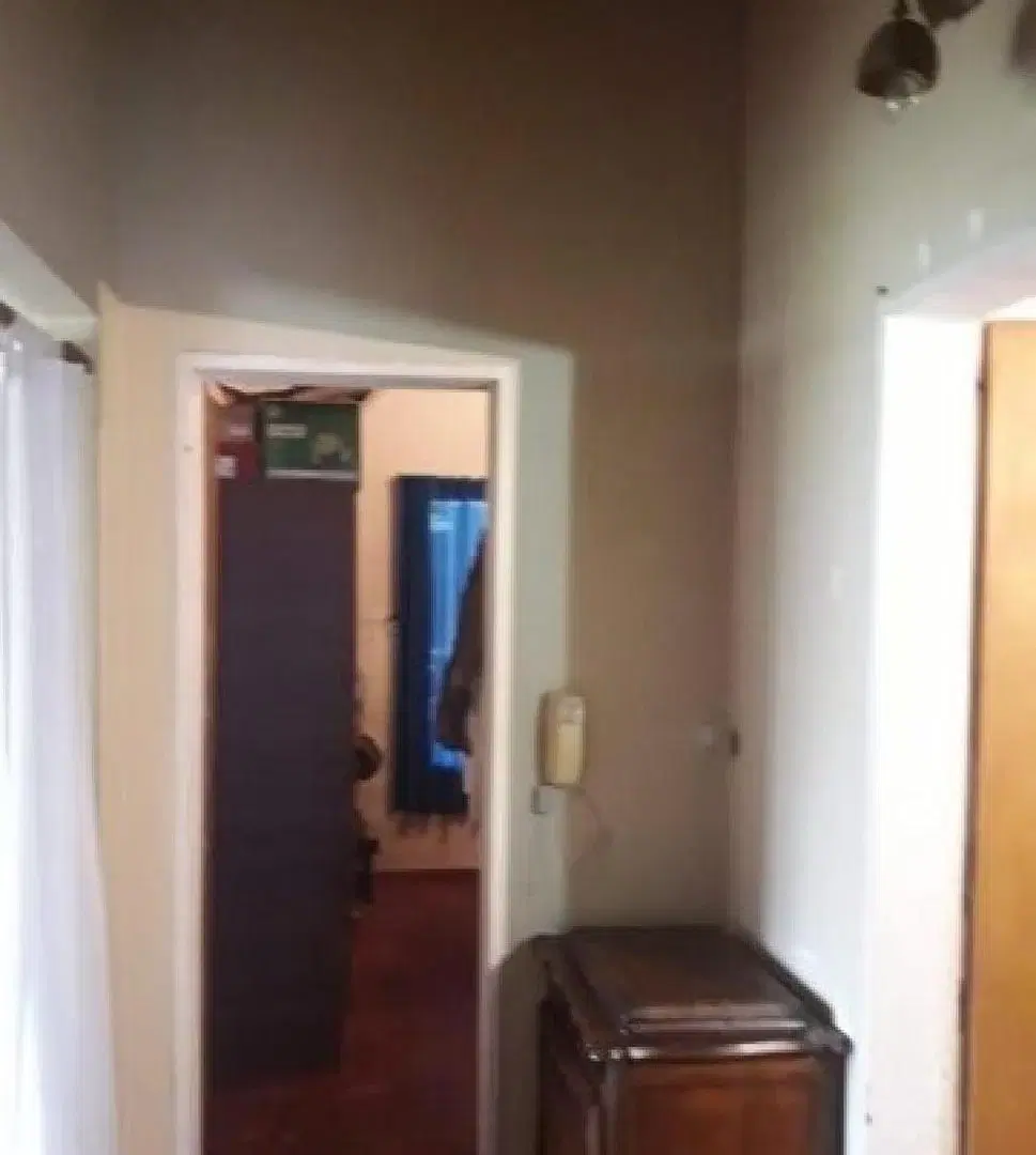 Casa en venta - 2 Dormitorios 1 Baño - Tandil 2