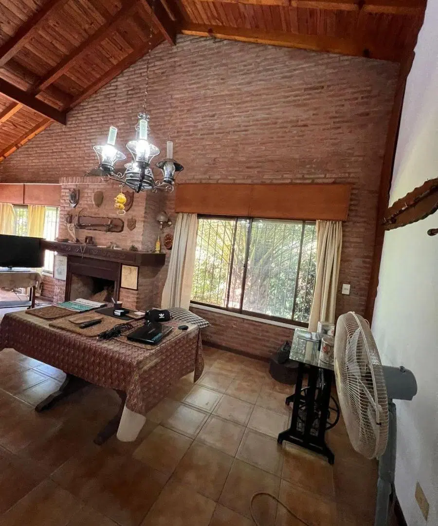 Casa en venta - 3 Dormitorios 3 Baños - Cocheras - 486Mts2 - Villa Adelina 5