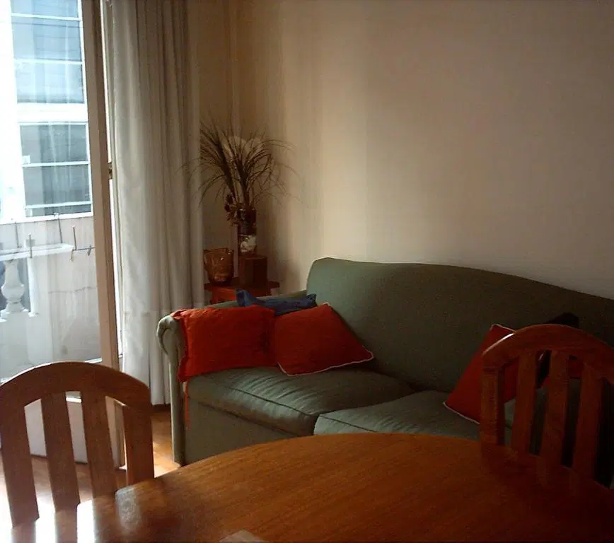 Departamento en venta - 2 Dormitorios 1 Baño - 75Mts2 - Monserrat 3