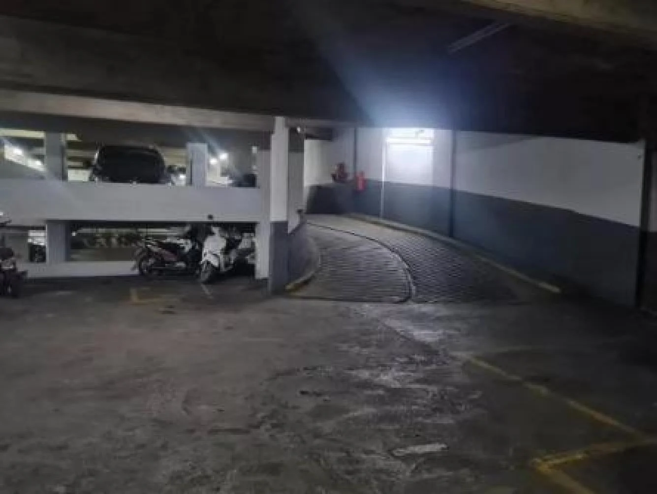 Cochera en venta - 12Mts2 - Congreso